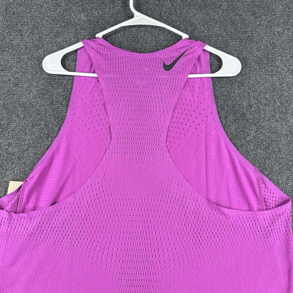 Nike aeroswift dri
